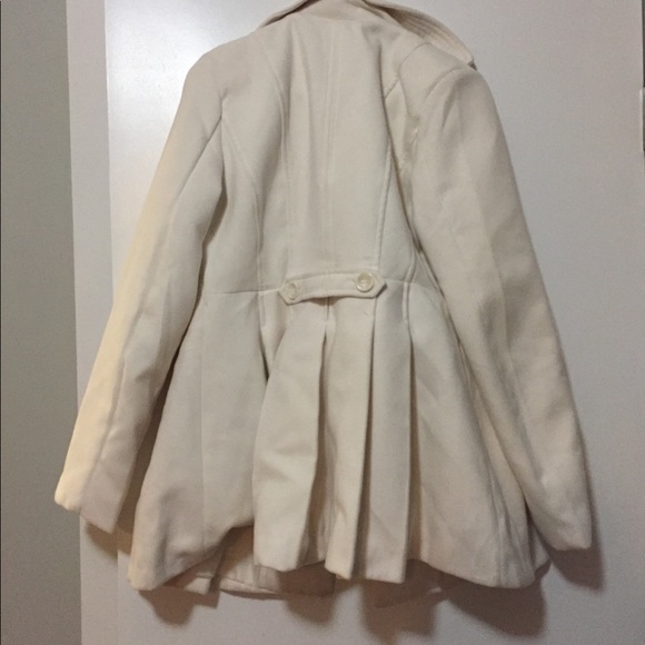 Xhilaration white, fitted pea coat - Picture 2 of 2